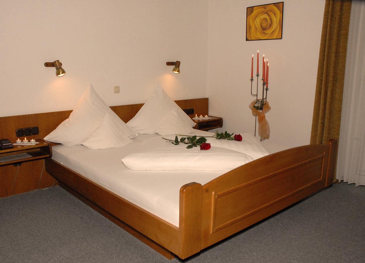 Hotel Stadtschaenke Bad König Екстериор снимка